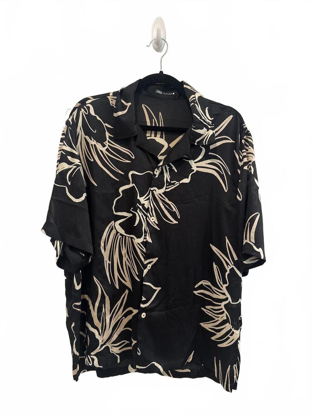 Zara Black Beige Floral Short Sleeve Button Front Shirt